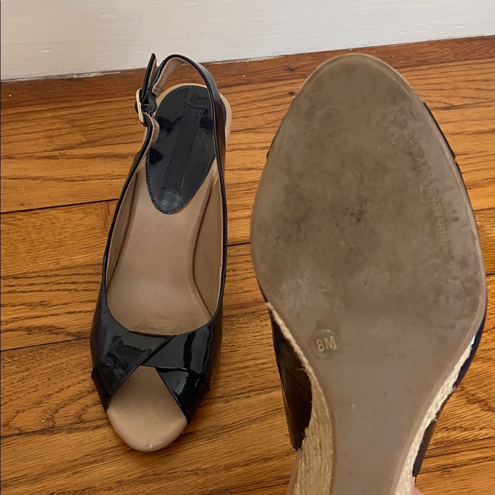 Banana Republic Navy Patent Leather Wedge Slingback Sandals - Picture 5 of 6